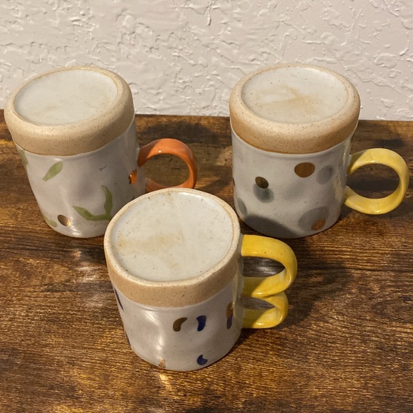 Set of 3 handmade mugs - Picture 3 of 4